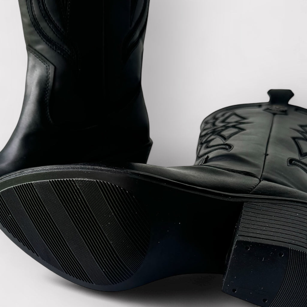 BOTA BORDADA COWBOY "PARIS TEXAS"