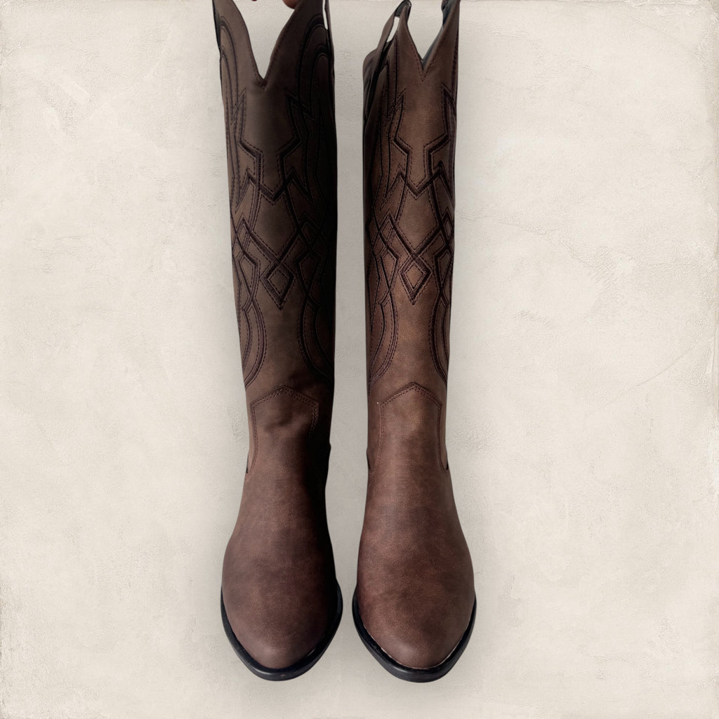 BOTA BORDADA COWBOY "CANELA"